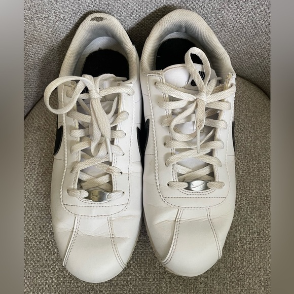 Nike Cortez Basic Leather, White /Black size 7 - Picture 2 of 4
